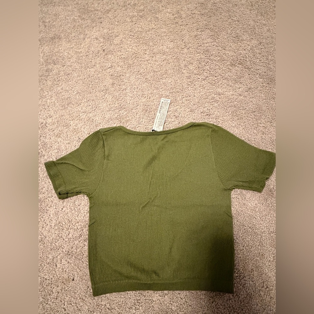 Zara Olive Ribbed Crop Top - Picture 3 of 3